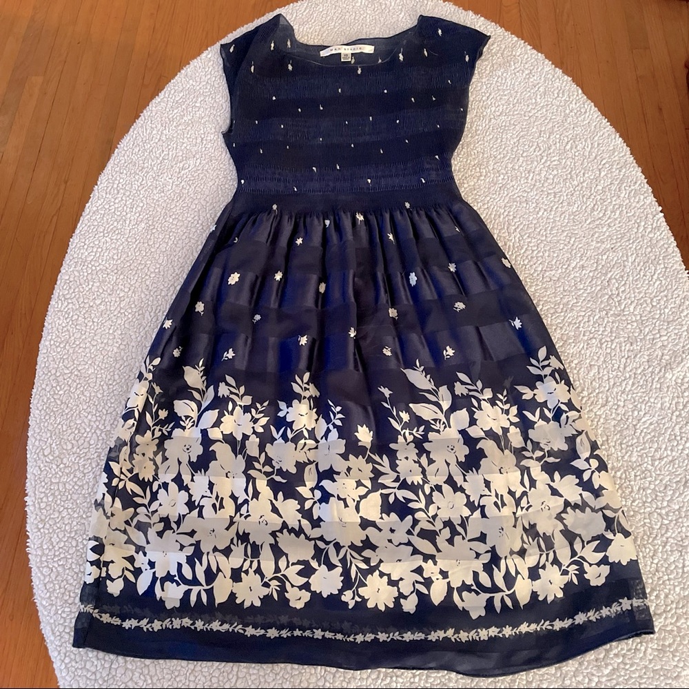 Gorgeous Max Studio Dress